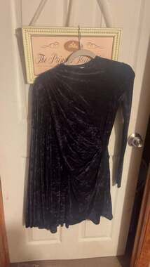 Velvet mini dress Balenciaga Black size 38 FR in Velvet - 55500941